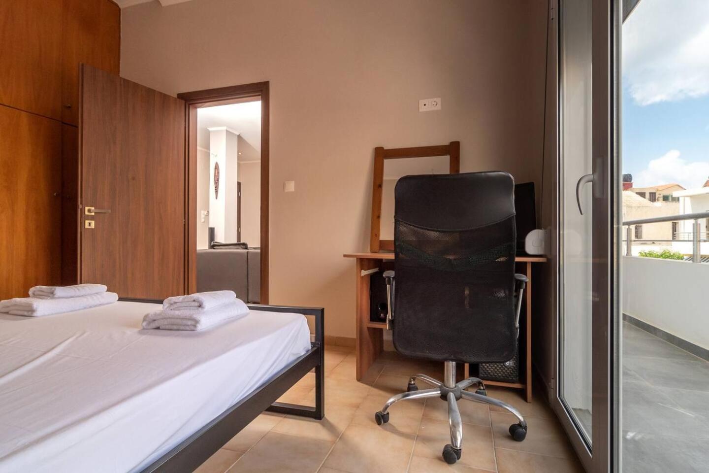 Theros Apartment パレオコラ エクステリア 写真